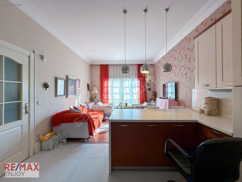 Bahçeşehir Berit Villalarında Gölet Manzaralı 4 Katlı Villa — fotoğraf 20
