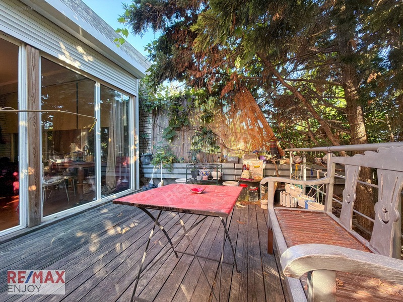 Bahçeşehir Berit Villalarında Gölet Manzaralı 4 Katlı Villa — fotoğraf 30