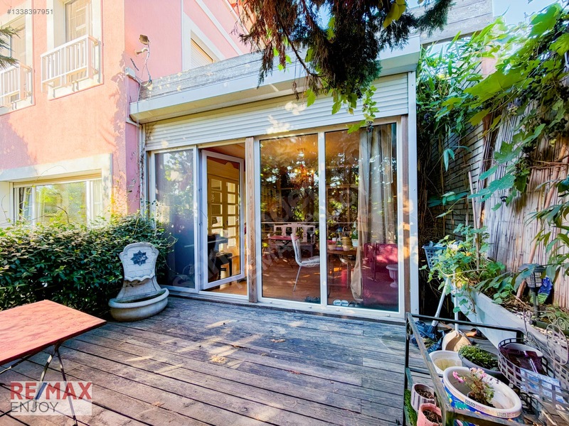Bahçeşehir Berit Villalarında Gölet Manzaralı 4 Katlı Villa — fotoğraf 31