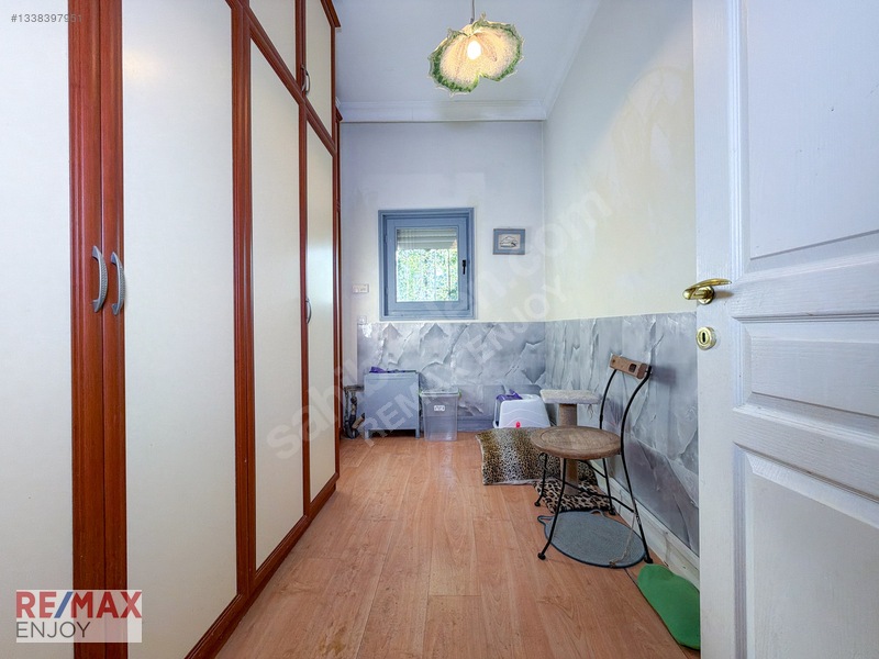 Bahçeşehir Berit Villalarında Gölet Manzaralı 4 Katlı Villa — fotoğraf 58