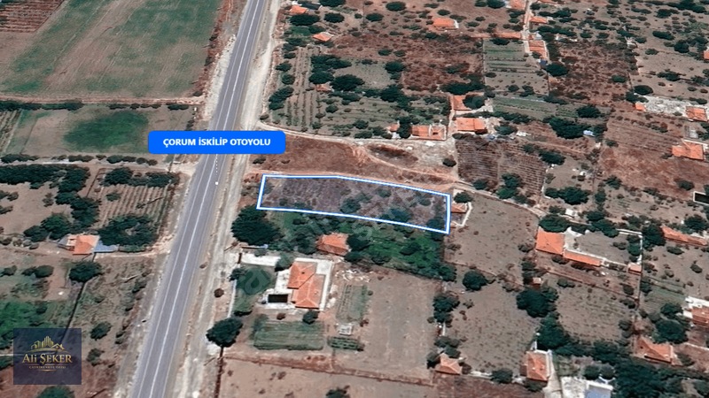 Çorum Altınbaşta 1483 M² Anayola Cephe Satılık Bağ — fotoğraf 16