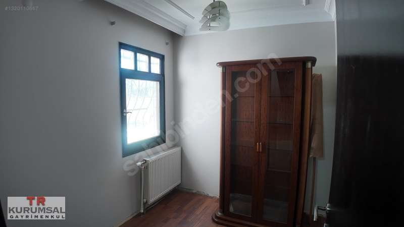 Bahçeşehir Badem 12 Köşe Büyük Bahçeli Satılık Köşe Villa — fotoğraf 17
