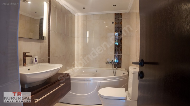 Bahçeşehir Badem 12 Köşe Büyük Bahçeli Satılık Köşe Villa — fotoğraf 26