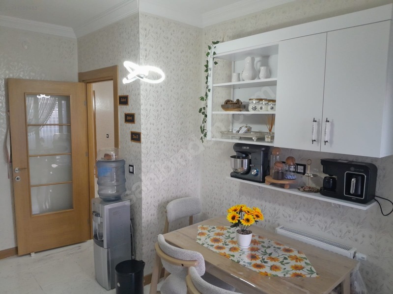Ardıçlı Emlaktan Full Yapılı 130 M2 3+1 Daire — fotoğraf 7