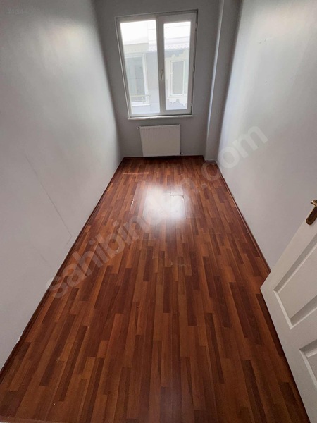 Zeki Emlak'tan Asansörlü 3+1 Kiralık Daire — fotoğraf 12