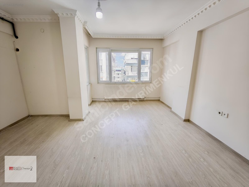Kiralık Çaybaşı Mah.Meydana Yakın Doğalgazlı Arakat 3+1 Daire ..