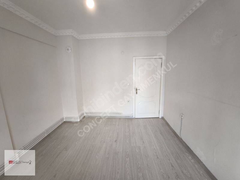 Kiralık Çaybaşı Mah.meydana Yakın Doğalgazlı Arakat 3+1 Daire .. — fotoğraf 5