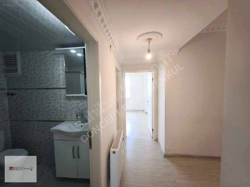Kiralık Çaybaşı Mah.meydana Yakın Doğalgazlı Arakat 3+1 Daire .. — fotoğraf 18