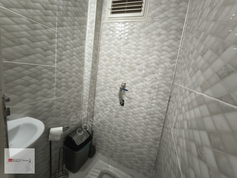 Kiralık Çaybaşı Mah.meydana Yakın Doğalgazlı Arakat 3+1 Daire .. — fotoğraf 21