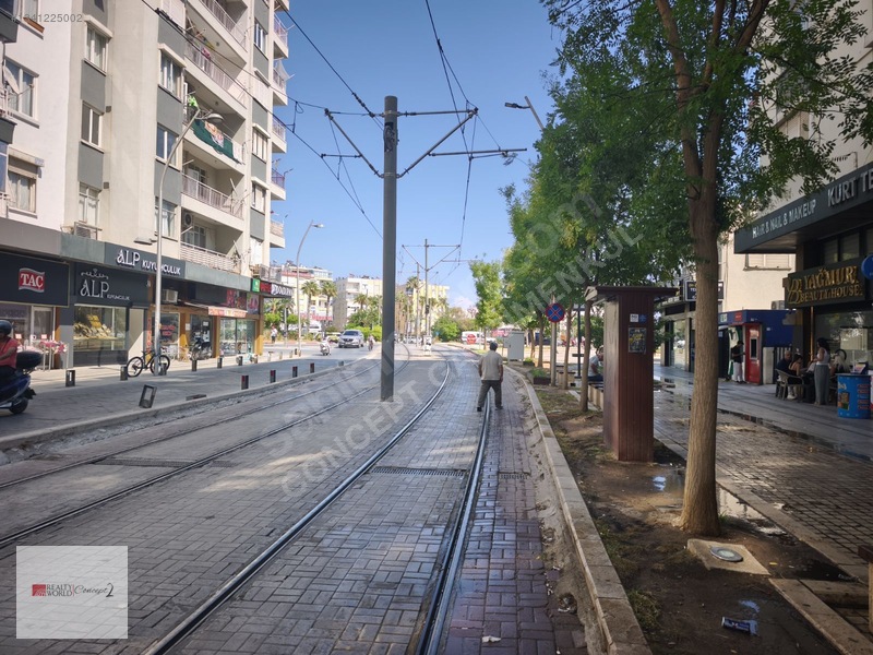 Kiralık Çaybaşı Mah.meydana Yakın Doğalgazlı Arakat 3+1 Daire .. — fotoğraf 29