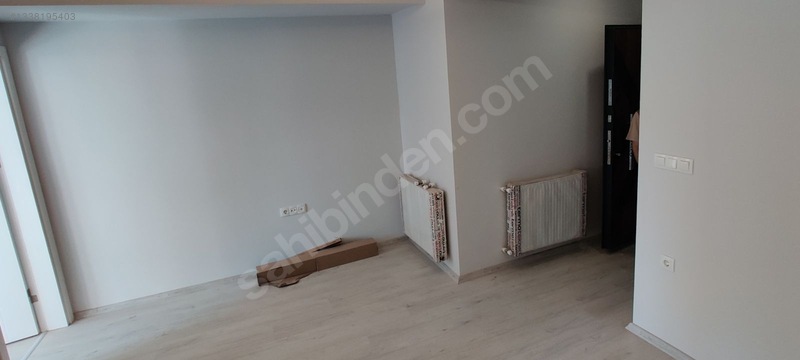 Buca Merkezde Satılık 1+1 Ara Kat Daire — fotoğraf 5