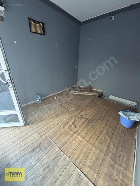 Turpa Otuzbeş'ten Güneşli Mahallesinde Satılık Dükkan — fotoğraf 3
