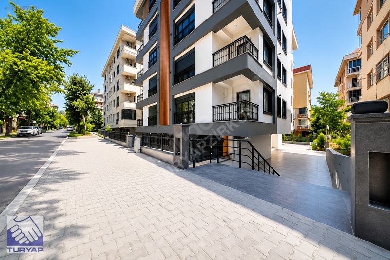 Turyap'tan, İncirli'de, Sıfır, 2+1, 90m2, E.banyolu, Lüx! — fotoğraf 49