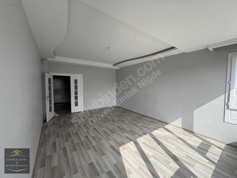 Güven Emlak'tan Yeni Diş Hastanesi Efendibey Sitesi Kiralık 3+1 — fotoğraf 11