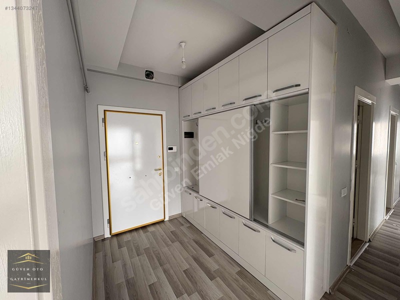 Güven Emlak'tan Yeni Diş Hastanesi Efendibey Sitesi Kiralık 3+1 — fotoğraf 13