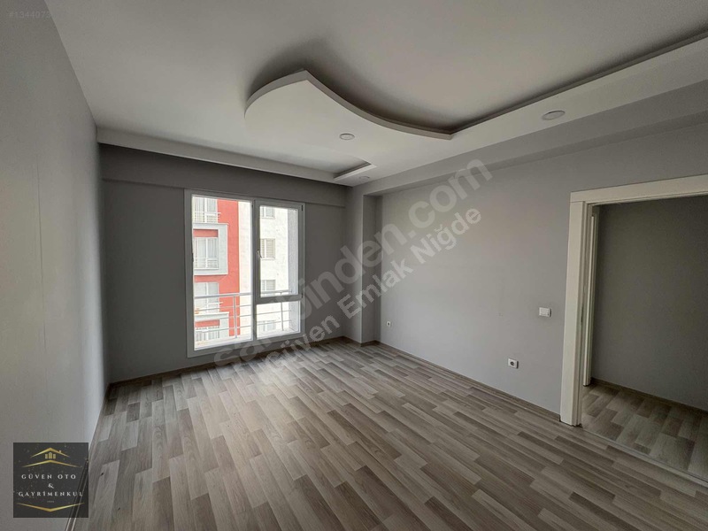 Güven Emlak'tan Yeni Diş Hastanesi Efendibey Sitesi Kiralık 3+1 — fotoğraf 21