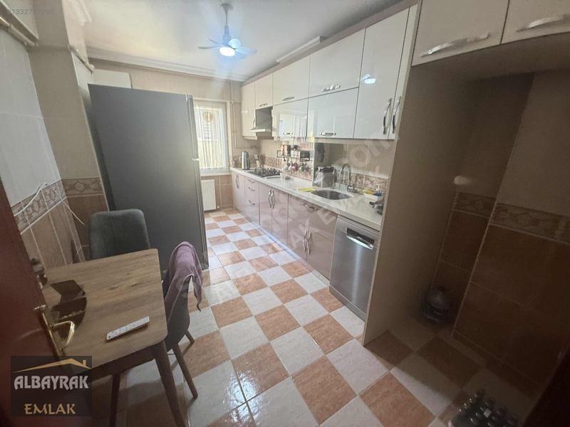 Albayraktan Geniş Ölçülü Ara Kat Satılık 2+1 Daire — fotoğraf 23
