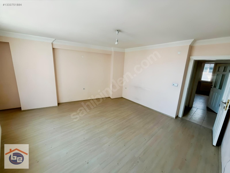 Baylan Emlak'tan Camicedit Mah.müftülük Cad. 2. Kat Geniş 1+1 — fotoğraf 7