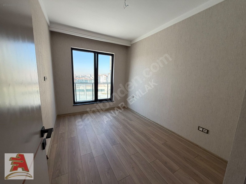 Anar Emlaktan 4+1 Yerden Isıtma Kapalı Otoparklı — fotoğraf 8