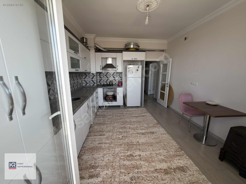 Kr First Gm Hilalkentte Kiralık 3+1 Otoparklı Ara Kat Daire! — fotoğraf 4