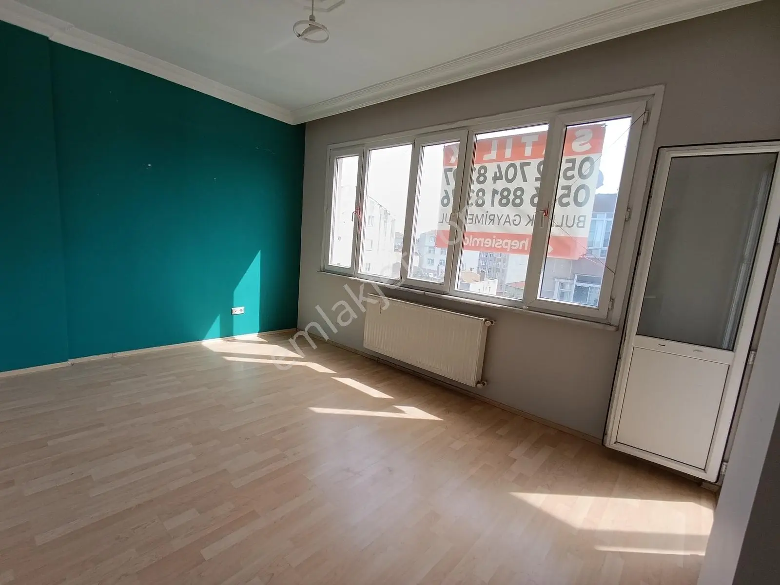 Sefaköyde Satılık 2+1.90 M2 Cadde Üzerinde 4.kat Kat Tapulu — fotoğraf 9