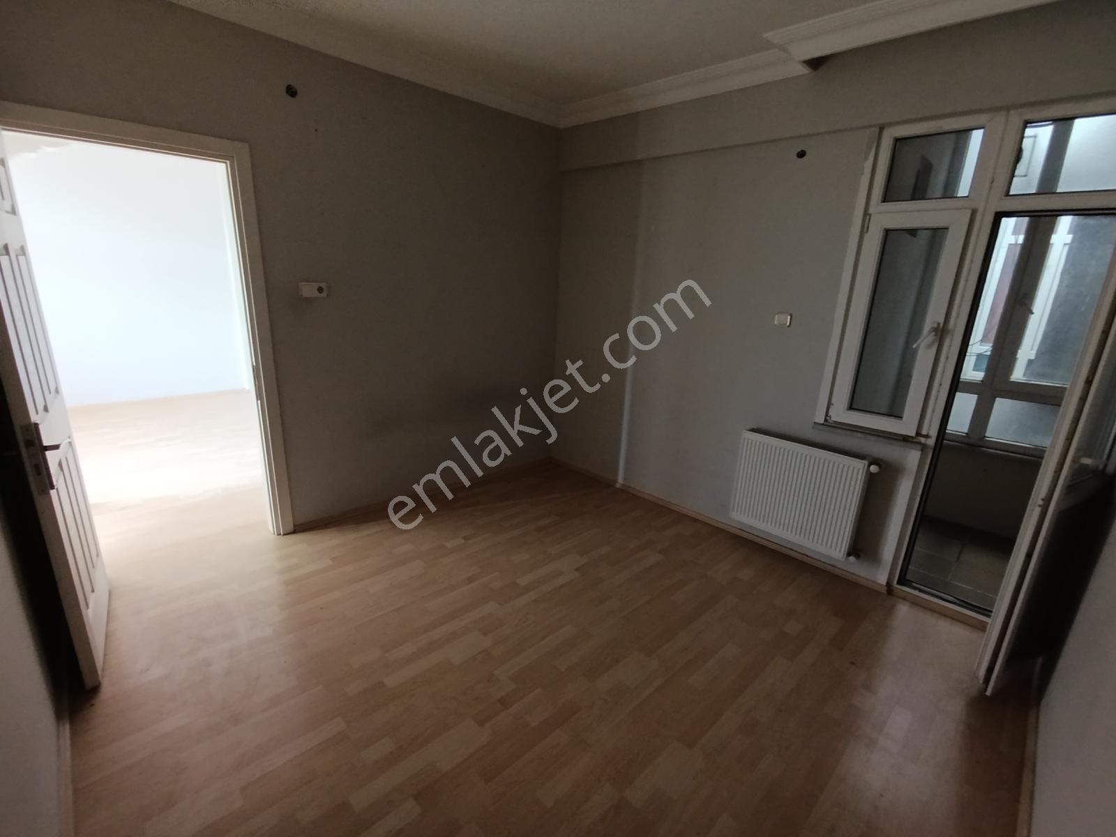 Sefaköyde Satılık 2+1.90 M2 Cadde Üzerinde 4.kat Kat Tapulu — fotoğraf 20