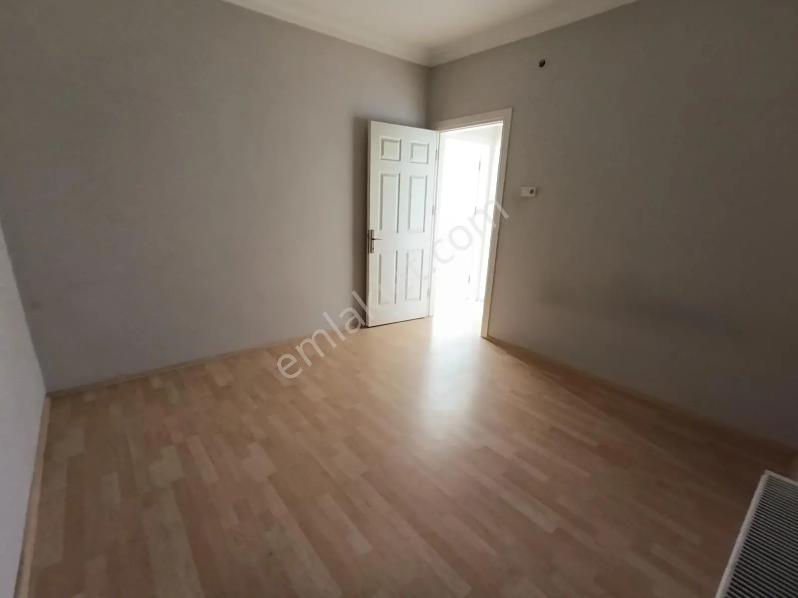 Sefaköyde Satılık 2+1.90 M2 Cadde Üzerinde 4.kat Kat Tapulu — fotoğraf 21