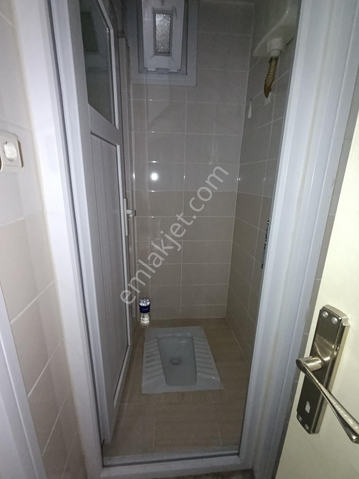Sefaköyde Satılık 2+1.90 M2 Cadde Üzerinde 4.kat Kat Tapulu — fotoğraf 32