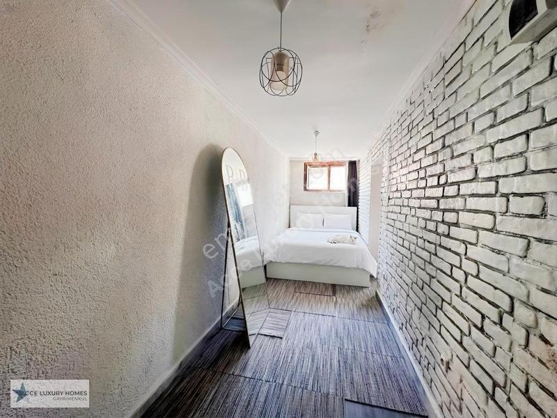 Kavacık'ta Satılık 2+1 Daire Ve 2+1 Müştemilat — fotoğraf 12
