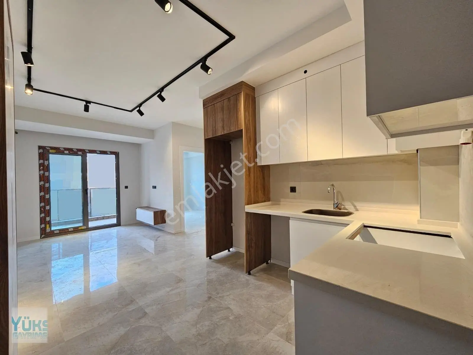 Denizli 1200 Evler De 2+1 Mükemmel Konumda Satılık Lüks Suit Daireler — fotoğraf 8