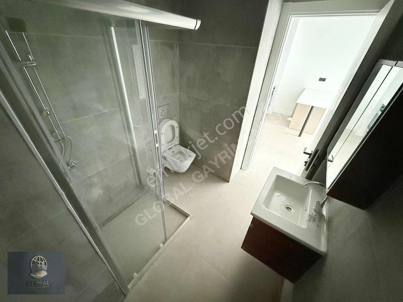 Alipaşa Avmler Mevki1+1 İskanlı Arakat Güney Cephe Sıfır Daire — fotoğraf 6