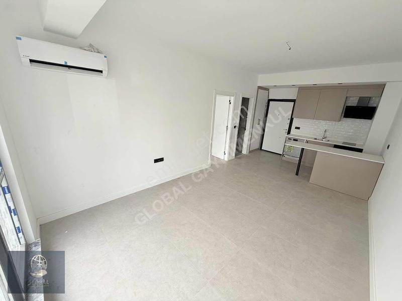 Alipaşa Avmler Mevki1+1 İskanlı Arakat Güney Cephe Sıfır Daire — fotoğraf 14