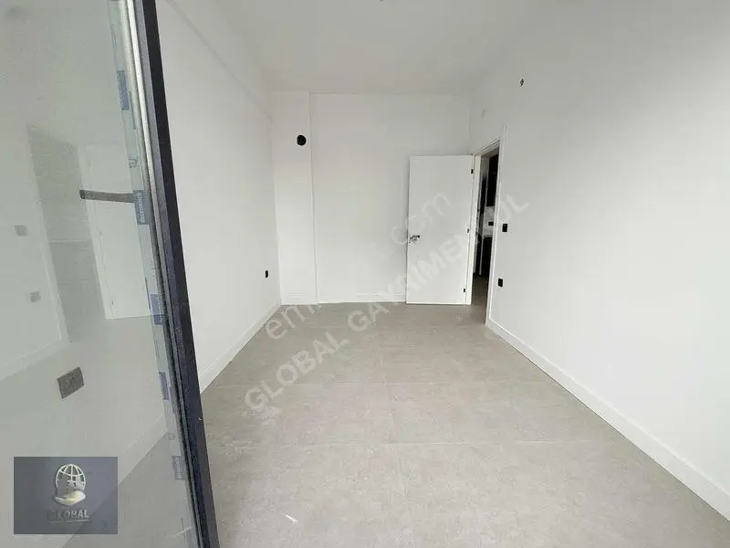 Alipaşa Avmler Mevki1+1 İskanlı Arakat Güney Cephe Sıfır Daire — fotoğraf 18