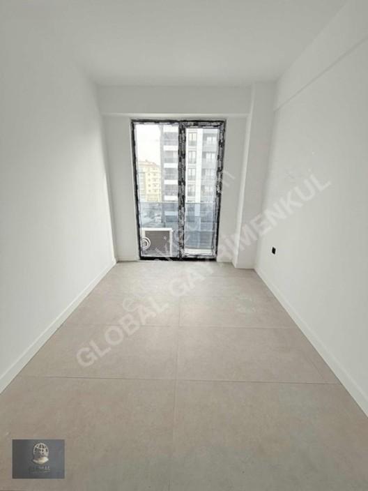 Alipaşa Avmler Mevki1+1 İskanlı Arakat Güney Cephe Sıfır Daire — fotoğraf 21