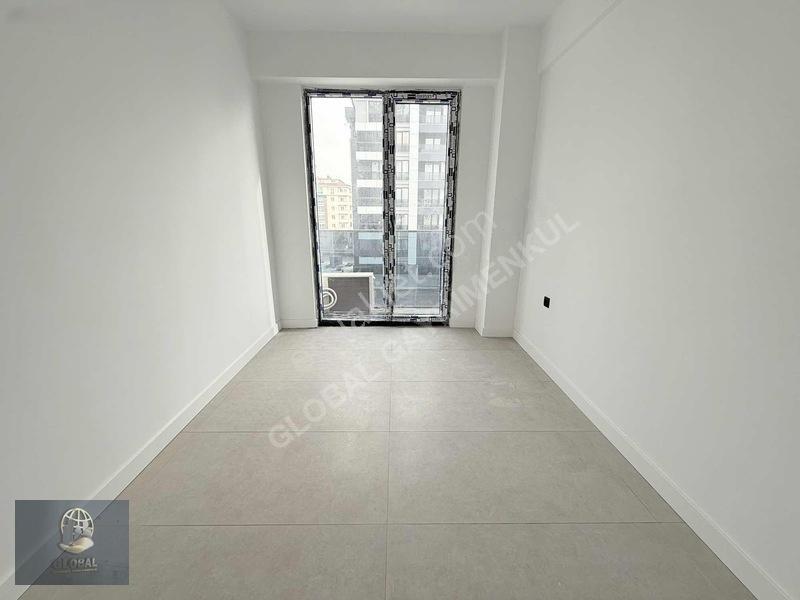 Alipaşa Avmler Mevki1+1 İskanlı Arakat Güney Cephe Sıfır Daire — fotoğraf 22