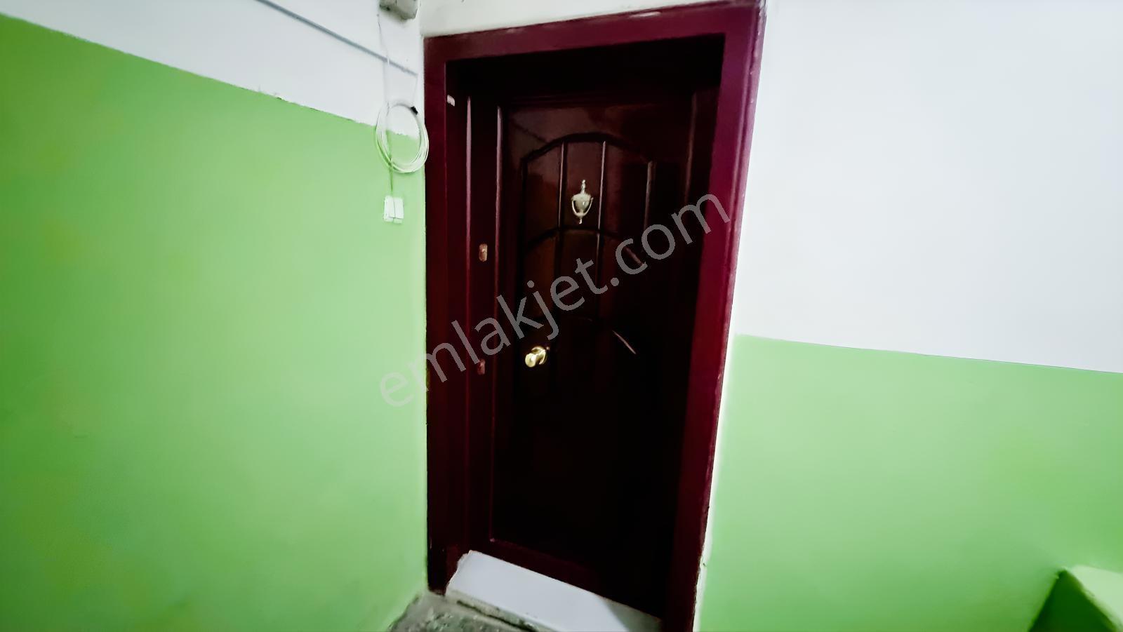 Menemen 2+1 Satılık Daire Mermerli Mh. Ş.aycan Aksoy Cd. — fotoğraf 2