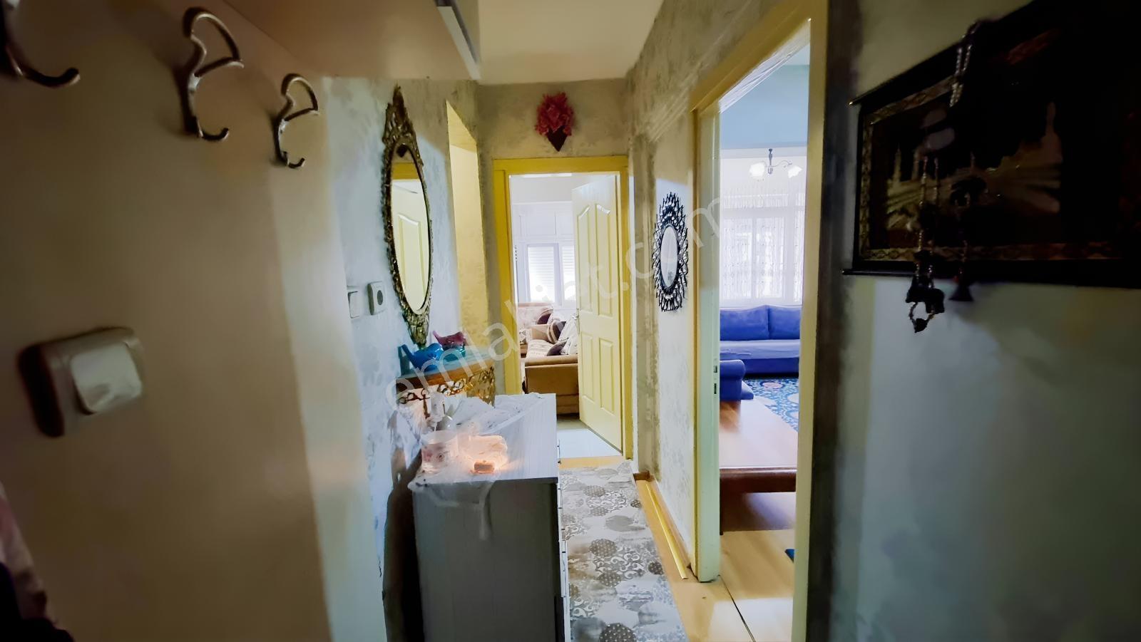 Menemen 2+1 Satılık Daire Mermerli Mh. Ş.aycan Aksoy Cd. — fotoğraf 3