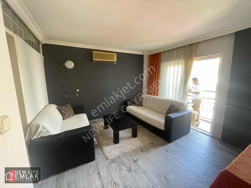 Acil Satılık Marinaya 5 Dk Yürüme Mesafeli Eşyalı 1+1 Daire — fotoğraf 3