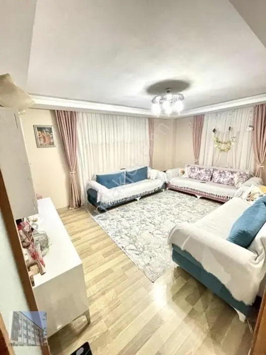 Satılık Tek Daire Üzeri Krediye Uygun 3+1 Bahçe Katı(sevim İnş) — fotoğraf 4