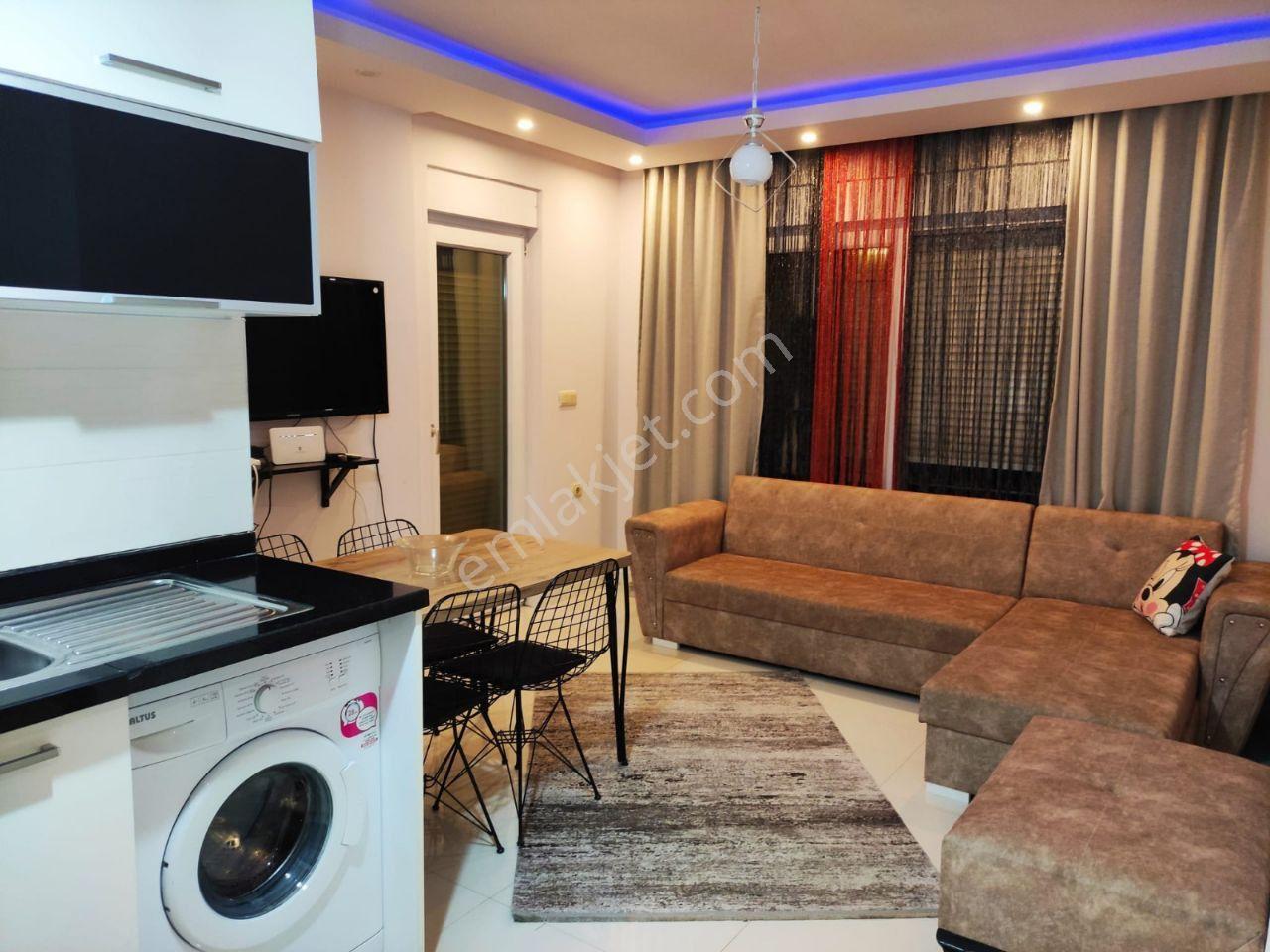 Konyaaltı Liman’ın Kalbinde Havuzlu Sitede Full Eşyalı 1+1 Denize Sadece 600 Metre! — fotoğraf 13