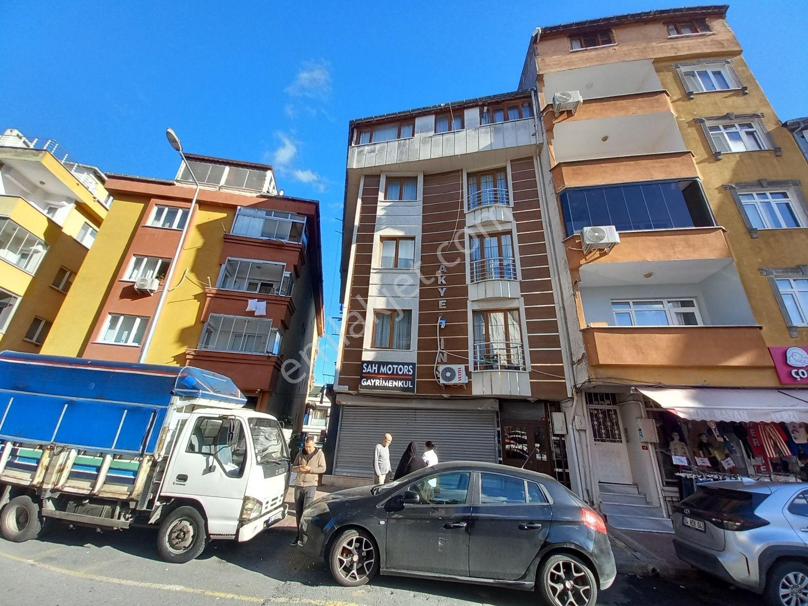Eyüp Yeşilpınar Mah 5+2 Ters Dubleks 13Yıllık Bina Satılık Daire