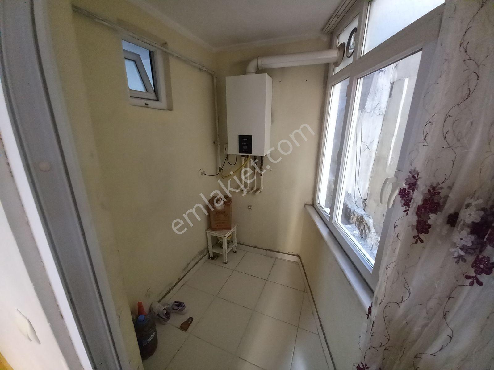 Eyüp Yeşilpınar Mah 5+2 Ters Dubleks 13yıllık Bina Satılık Daire — fotoğraf 3