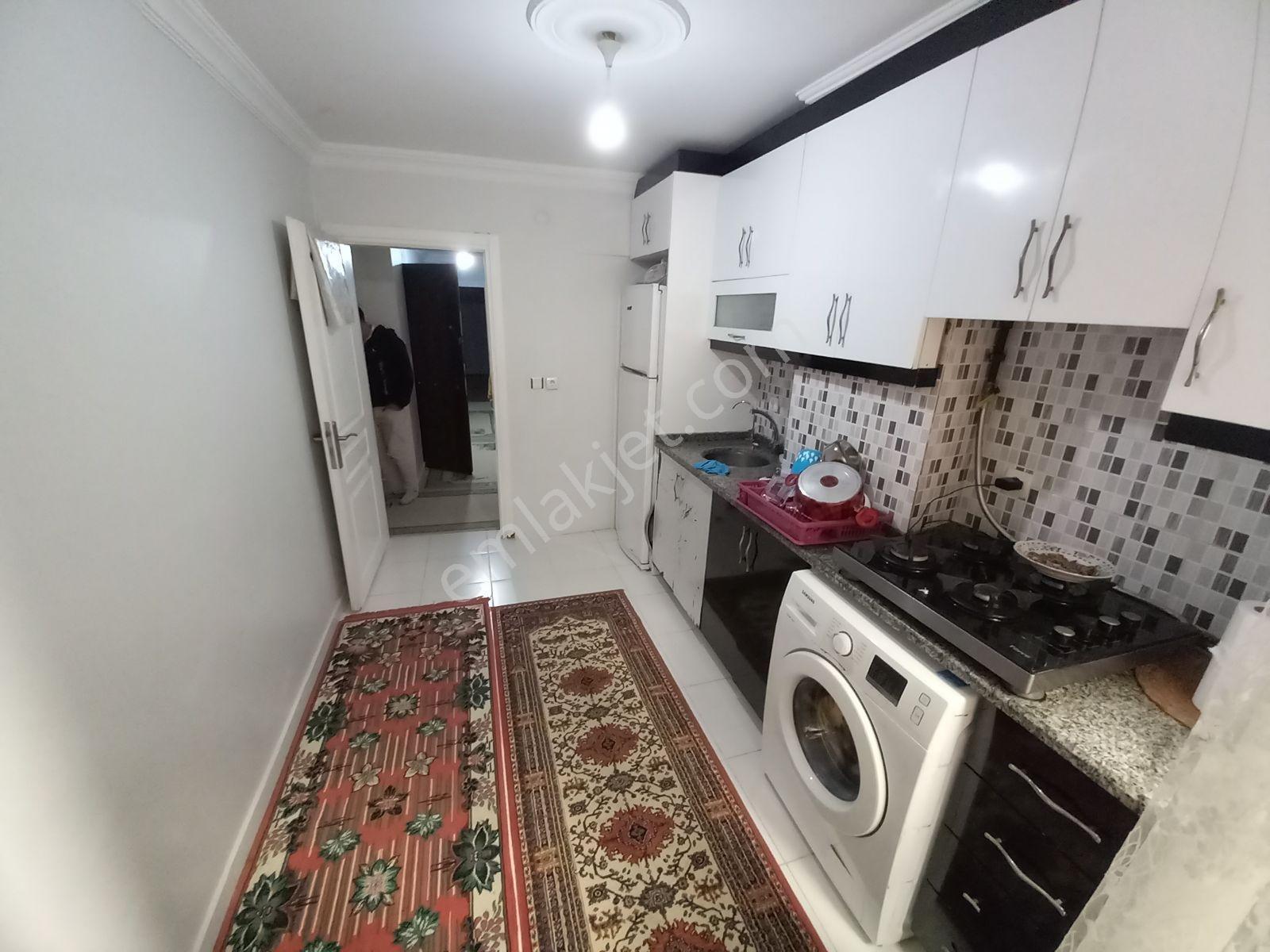 Eyüp Yeşilpınar Mah 5+2 Ters Dubleks 13yıllık Bina Satılık Daire — fotoğraf 8