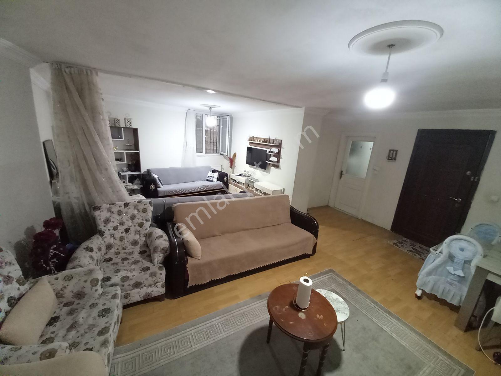 Eyüp Yeşilpınar Mah 5+2 Ters Dubleks 13yıllık Bina Satılık Daire — fotoğraf 21