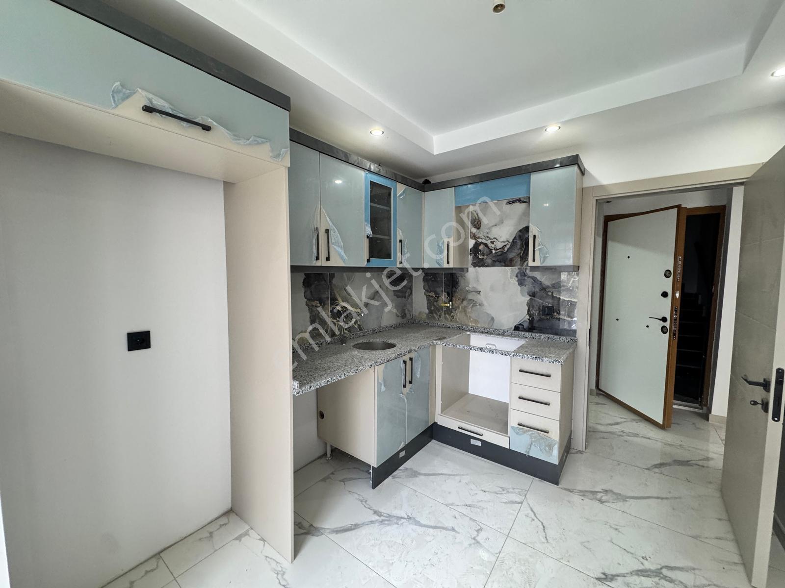 Rba Dan Kumlubel Mh Esenli Caddesi Üzerinde Satılık Daire — fotoğraf 2