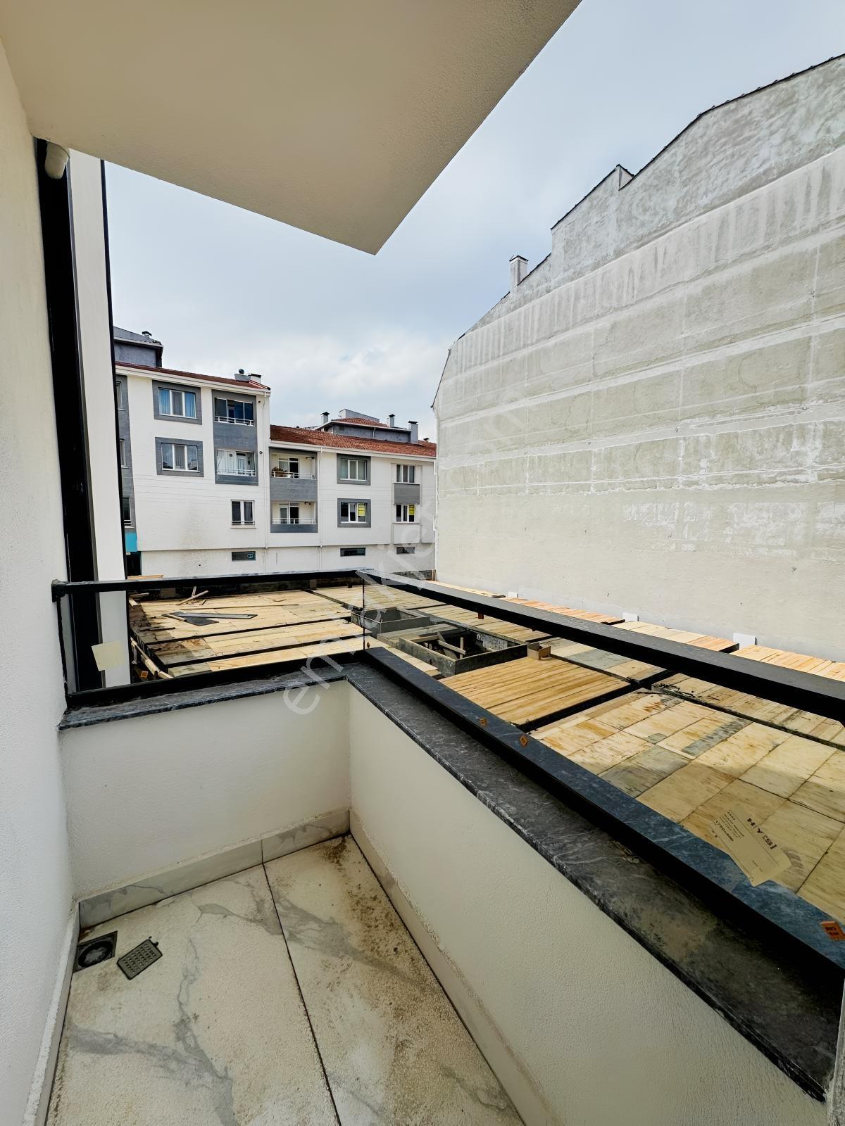 Rba Dan Kumlubel Mh Esenli Caddesi Üzerinde Satılık Daire — fotoğraf 11
