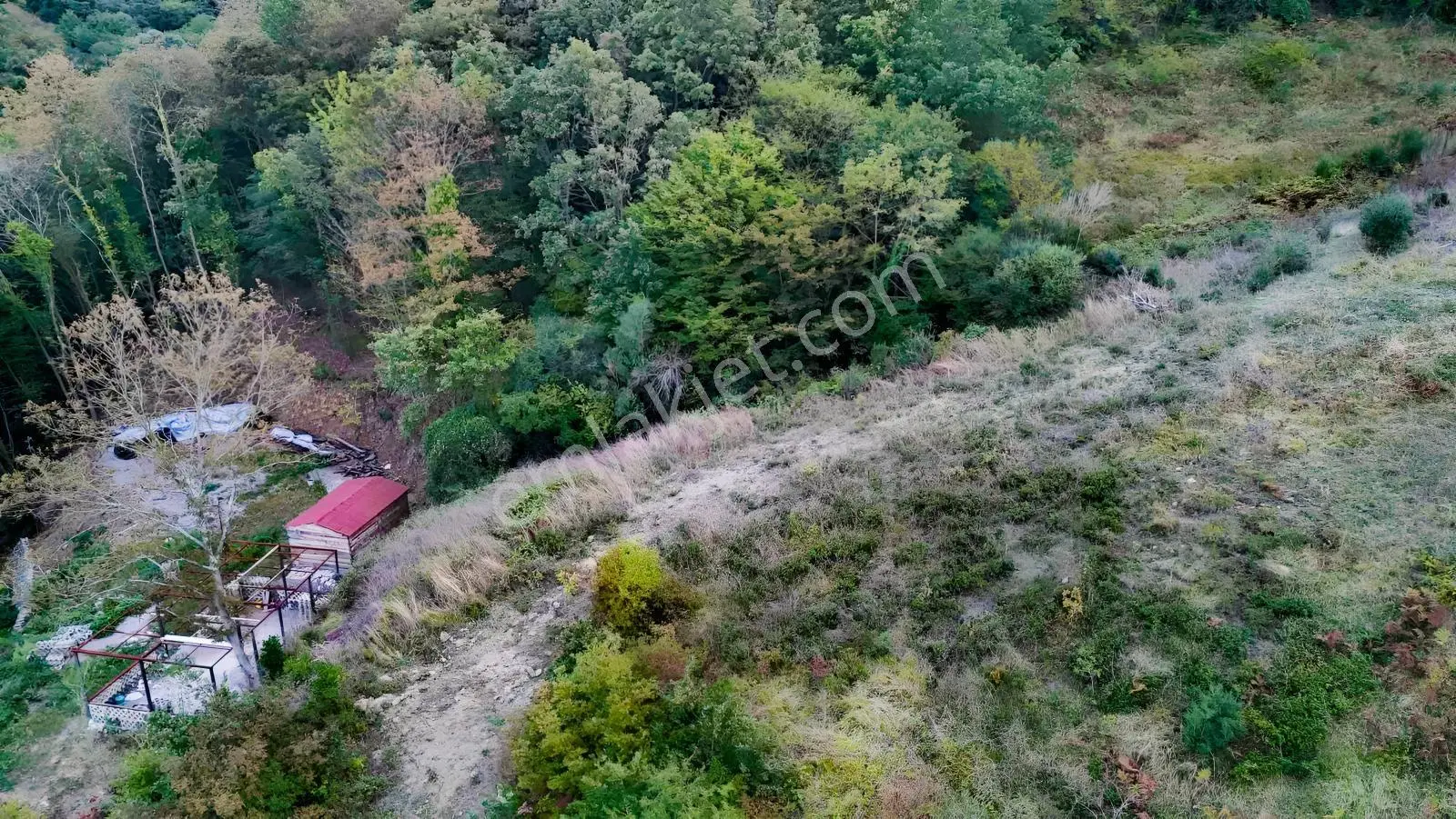 Kadastrol Yolu Açık Olan Arsa — fotoğraf 6