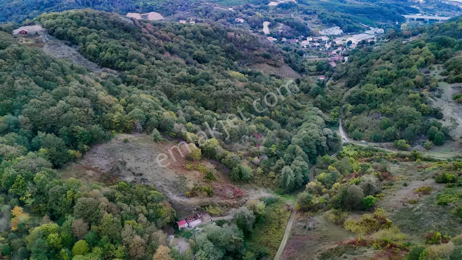 Kadastrol Yolu Açık Olan Arsa — fotoğraf 8