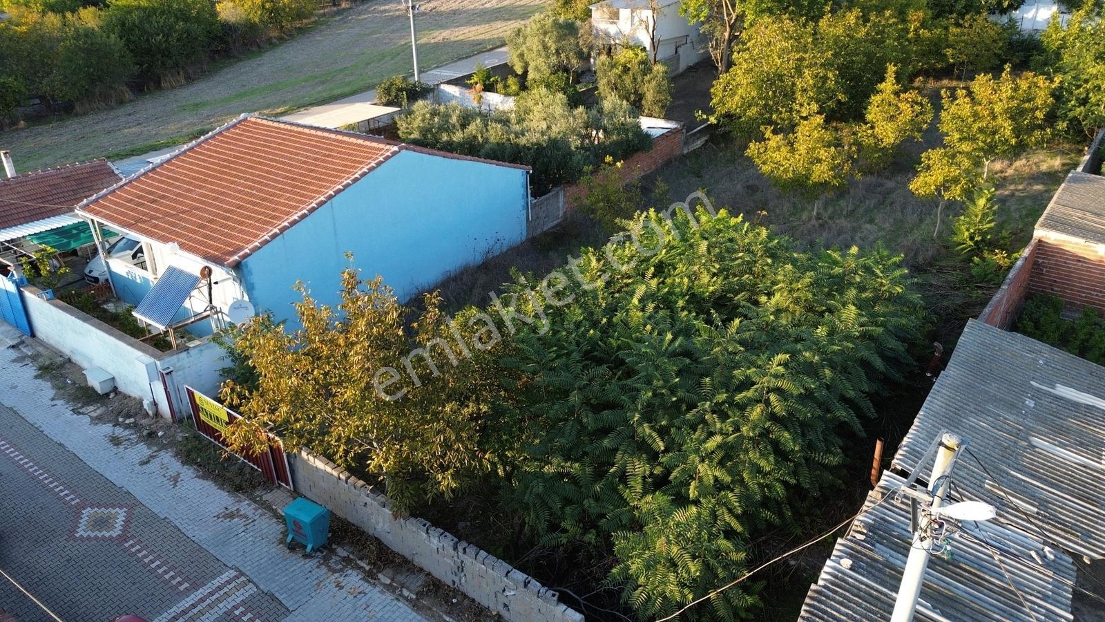 Sevinç'ten Doğalgaz-elk-su Kapıda 3 Kat İmar Köy İçi 545 M² Arsa — fotoğraf 22