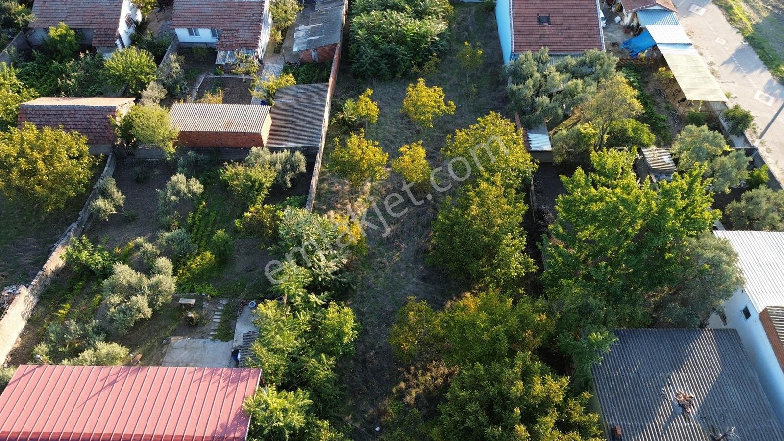 Sevinç'ten Doğalgaz-elk-su Kapıda 3 Kat İmar Köy İçi 545 M² Arsa — fotoğraf 28